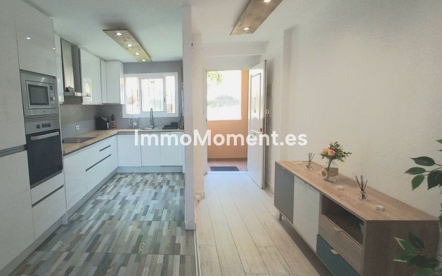 Resale - Apartment - Marbella - Reserva de Marbella