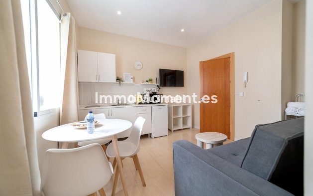 Revente - Maison mitoyenne - Málaga - Martiricos