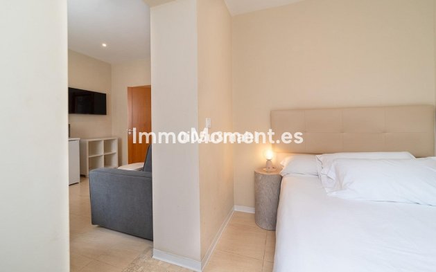 Revente - Maison mitoyenne - Málaga - Martiricos