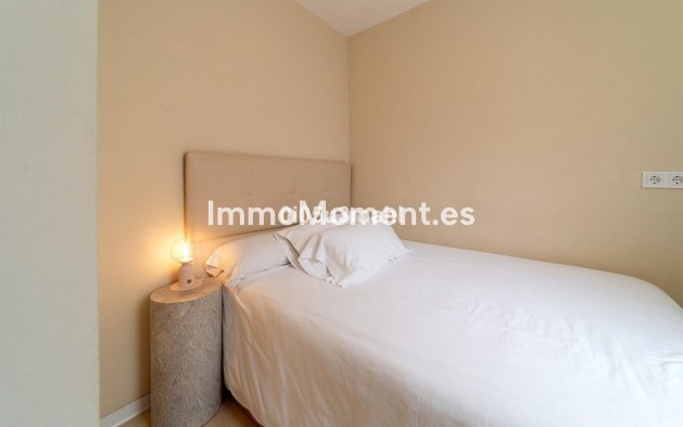 Revente - Maison mitoyenne - Málaga - Martiricos