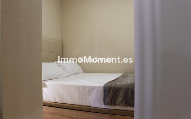 Revente - Maison mitoyenne - Málaga - Martiricos