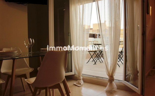 Revente - Maison mitoyenne - Málaga - Martiricos