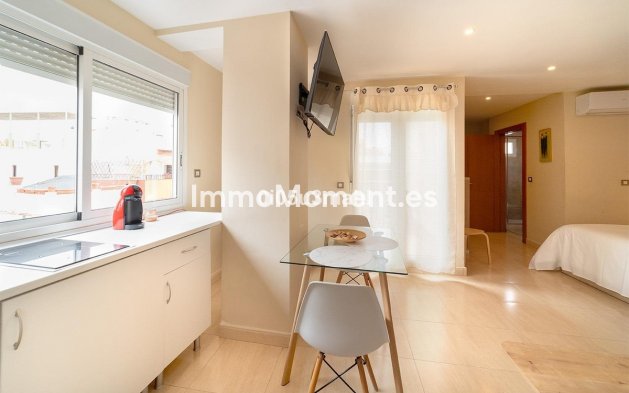Revente - Maison mitoyenne - Málaga - Martiricos