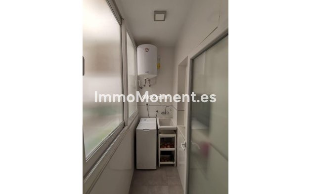 Resale - Apartment - Málaga - El Palo