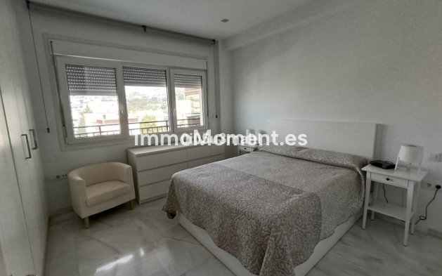 Resale - Apartment - Málaga - El Palo