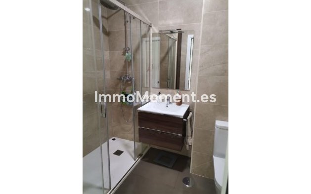 Resale - Apartment - Málaga - El Palo