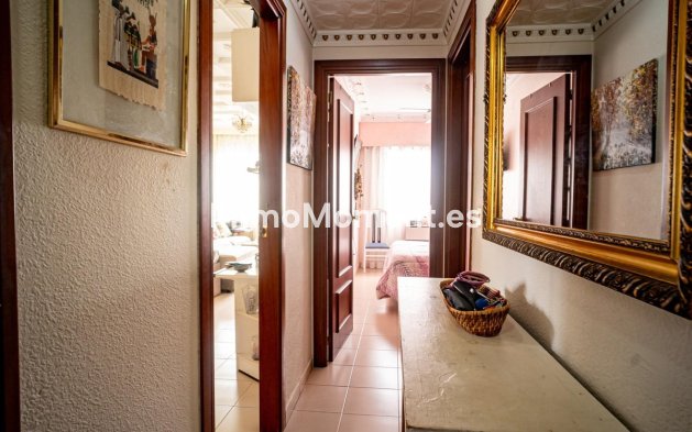 Resale - Apartment - Benidorm - Benidorm Centro