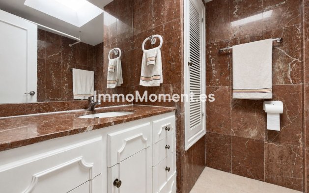 Bestaande woning - Appartement - Estepona  - Estepona Centro