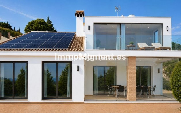 Reventa - Villa independiente - Estepona  - Estepona Centro