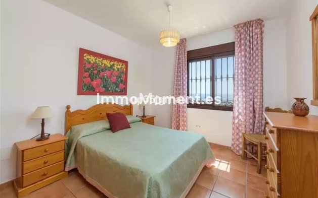 Reventa - Villa independiente - Estepona  - Estepona Centro