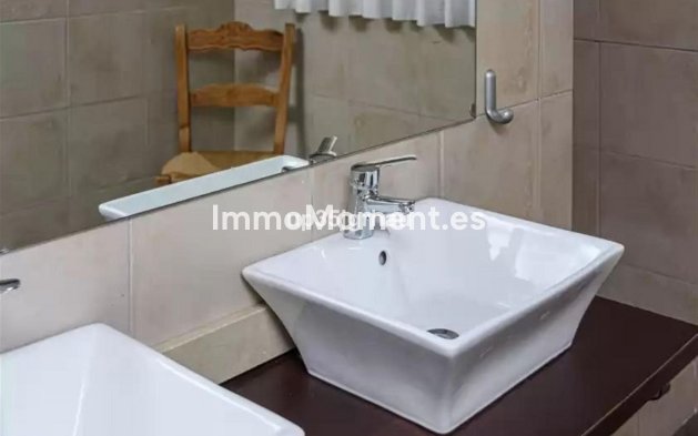 Reventa - Villa independiente - Estepona  - Estepona Centro