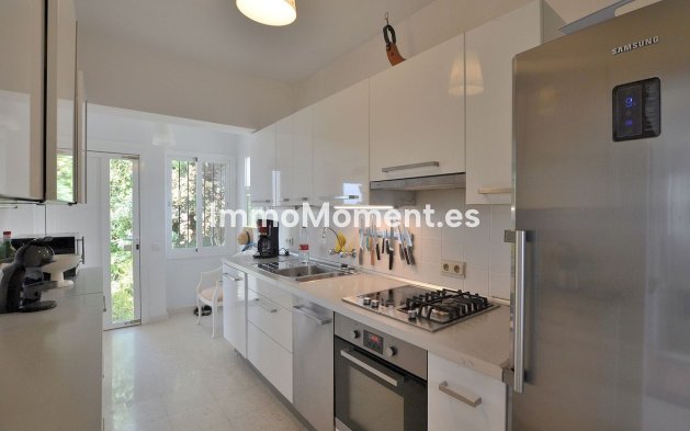 Bestaande woning - Vrijstaande villa - Benalmadena - Benalmadena Costa