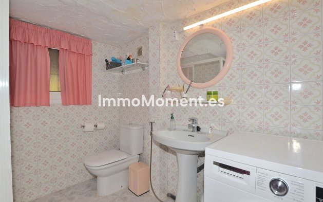 Bestaande woning - Vrijstaande villa - Benalmadena - Benalmadena Costa