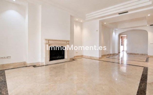 Reventa - Apartamento - Marbella - Nagüeles