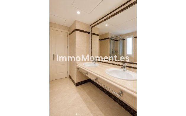 Reventa - Apartamento - Marbella - Nagüeles