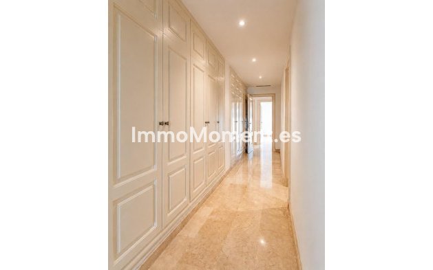 Reventa - Apartamento - Marbella - Nagüeles