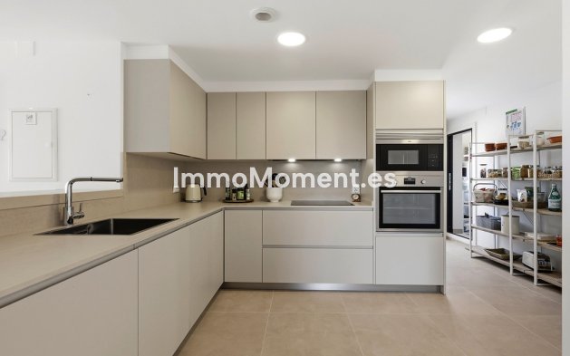 Resale - Apartment - Casares - Casares Centro