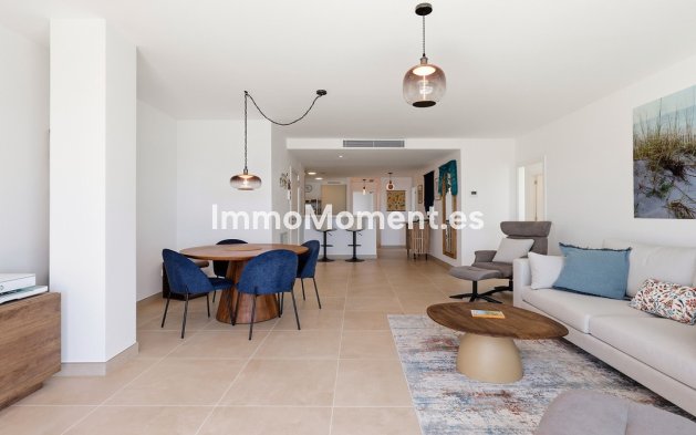 Resale - Apartment - Casares - Casares Centro