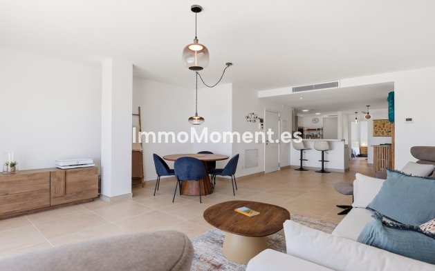 Resale - Apartment - Casares - Casares Centro