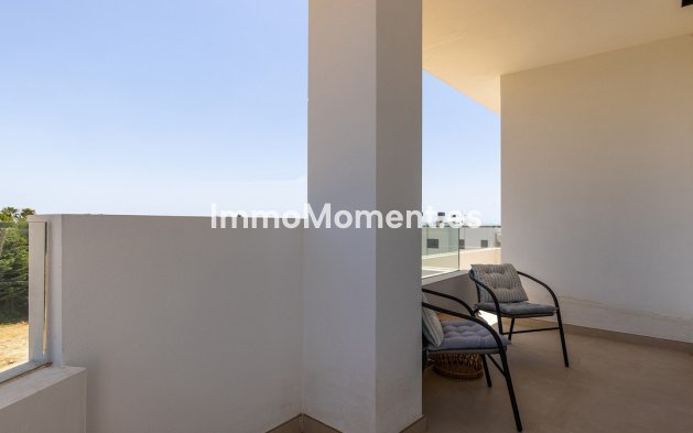 Resale - Apartment - Casares - Casares Centro