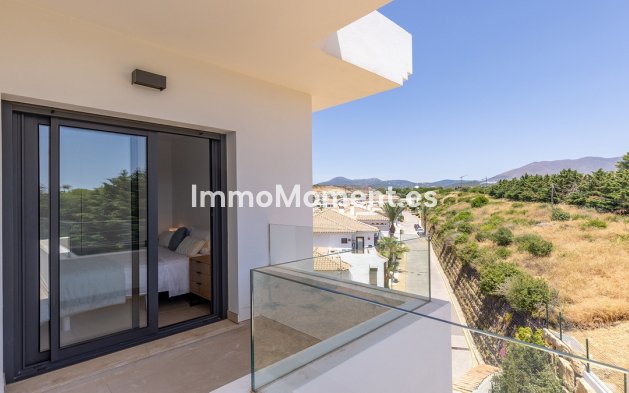 Resale - Apartment - Casares - Casares Centro