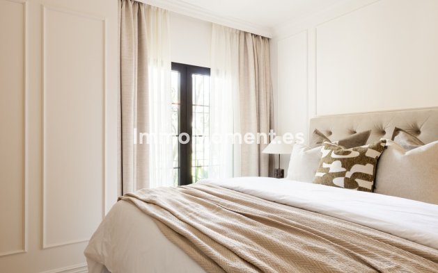 Wiederverkauf - Wohnung - Marbella - Nueva Andalucía