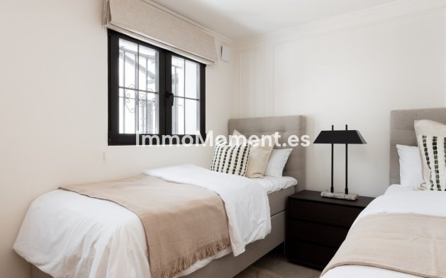 Wiederverkauf - Wohnung - Marbella - Nueva Andalucía