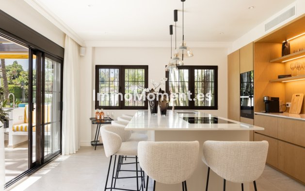 Wiederverkauf - Wohnung - Marbella - Nueva Andalucía
