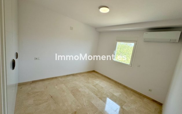 Reventa - Apartamento - Estepona  - Atalaya