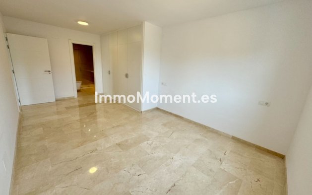 Reventa - Apartamento - Estepona  - Atalaya