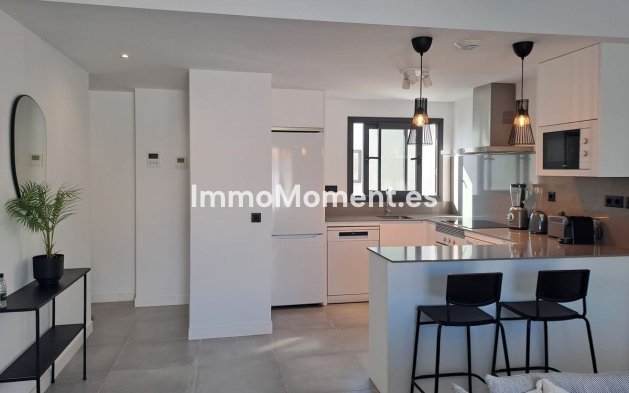 Bestaande woning - Appartement - Estepona  - Cancelada