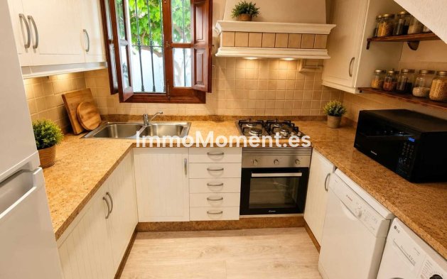 Bestaande woning - Rijtjeshuis - Estepona  - Cancelada