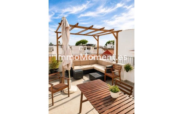 Bestaande woning - Rijtjeshuis - Estepona  - Cancelada