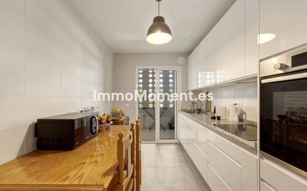 Resale - Apartment - Fuengirola - Fuengirola Centro