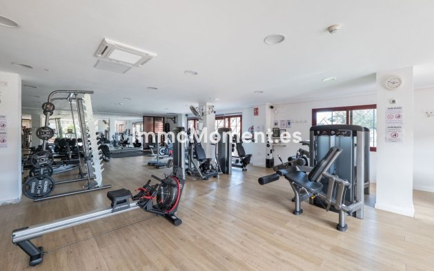 Resale - Apartment - Marbella - La Mairena