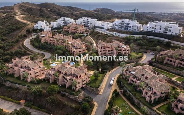 Resale - Apartment - Marbella - La Mairena