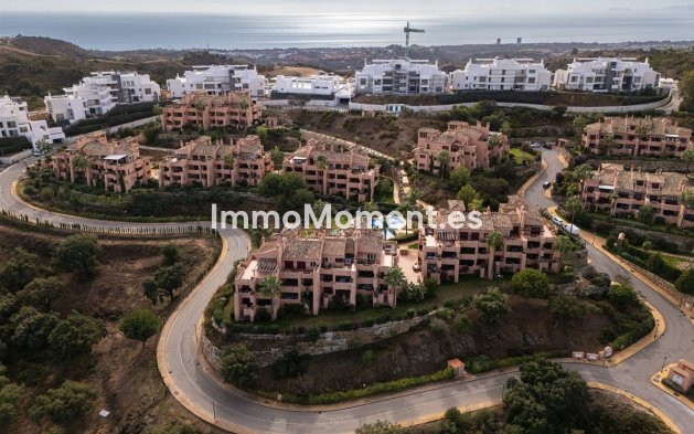 Resale - Apartment - Marbella - La Mairena