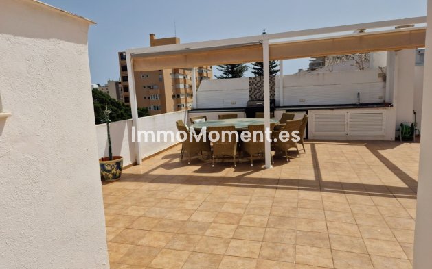 Resale - Apartment - Torremolinos - La Carihuela