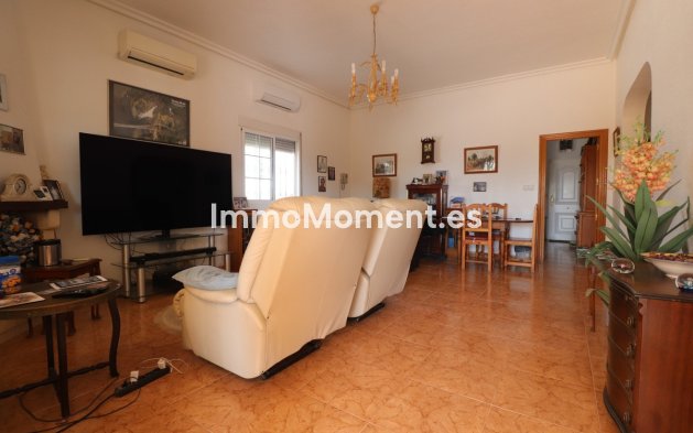 Resale - Detached villa - Albatera - Albatera Centro