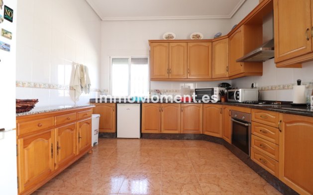 Resale - Detached villa - Albatera - Albatera Centro