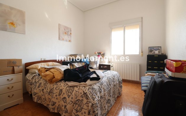 Resale - Detached villa - Albatera - Albatera Centro
