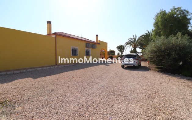 Resale - Detached villa - Albatera - Albatera Centro
