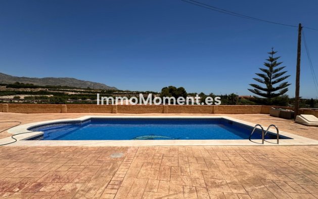 Resale - Detached villa - Albatera - Albatera Centro