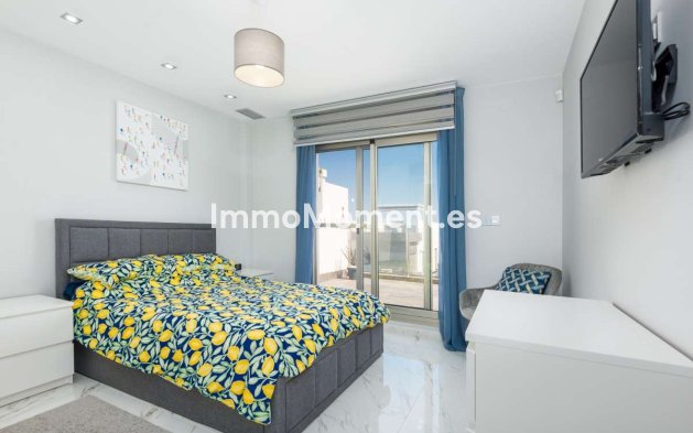 Reventa - Villa independiente - Orihuela - Orihuela Costa
