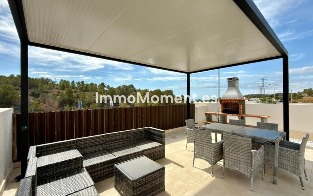Reventa - Villa independiente - Finestrat
