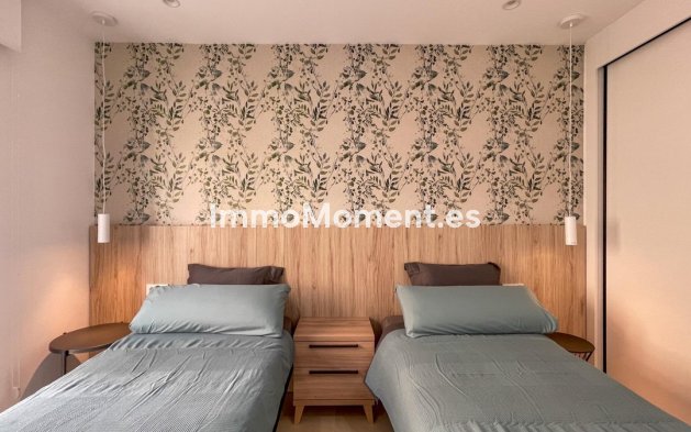 Reventa - Villa independiente - Finestrat