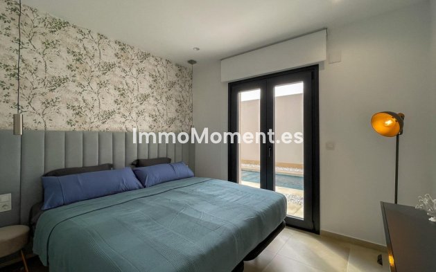 Reventa - Villa independiente - Finestrat
