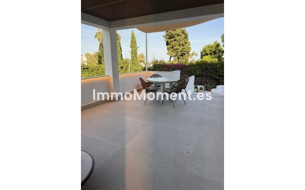 Wiederverkauf - Freistehende Villa - Marbella - Guadalmina Alta