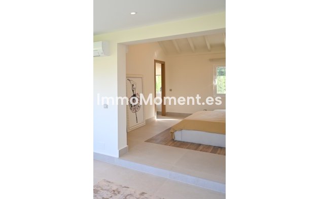 Wiederverkauf - Freistehende Villa - Marbella - Guadalmina Alta