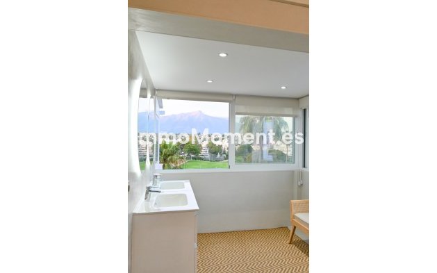 Wiederverkauf - Freistehende Villa - Marbella - Guadalmina Alta